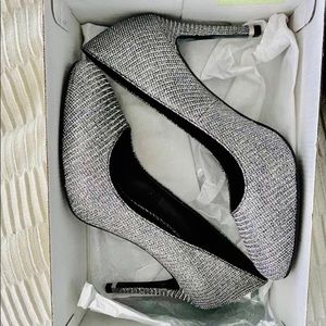 NEW! Micheal kors sz8